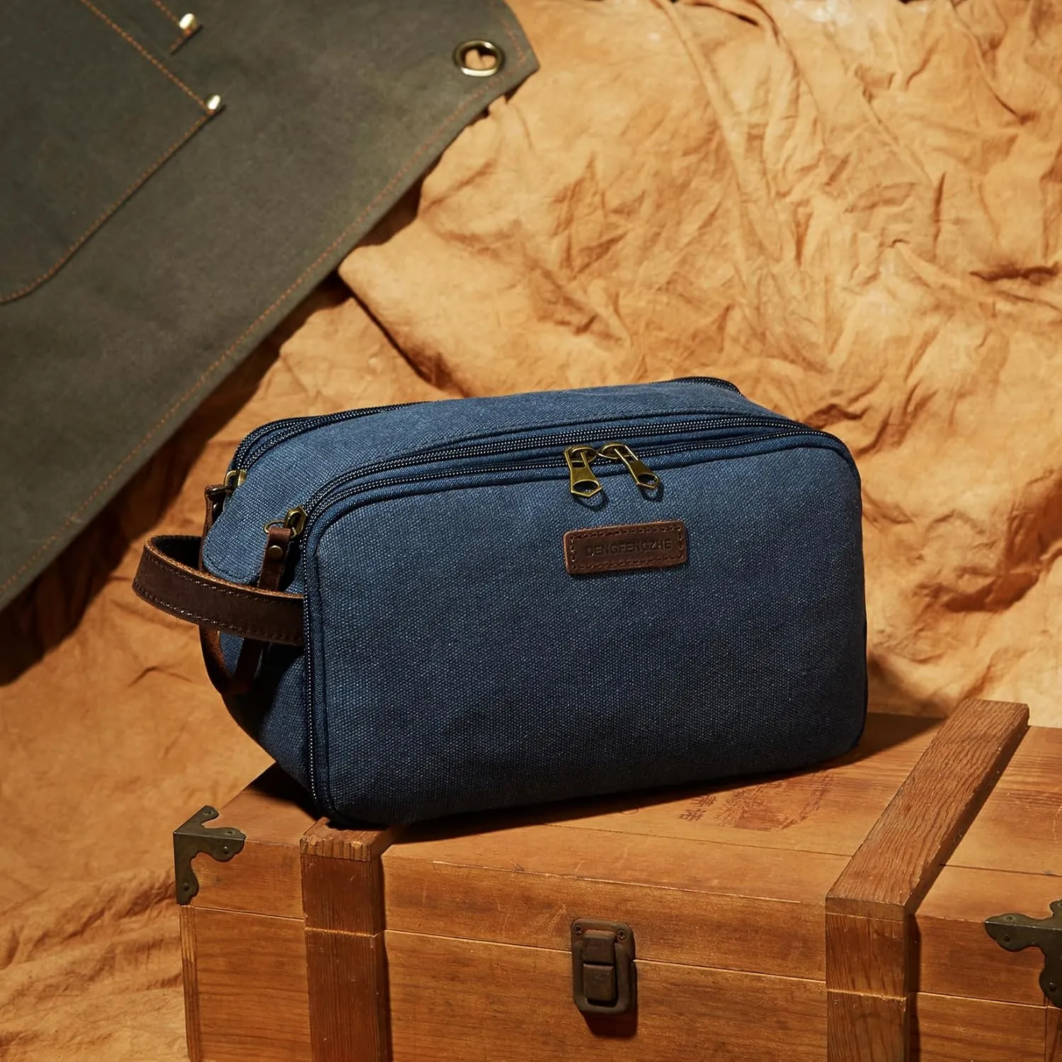 Toiletry Bag for Men,Canvas Travel Toiletry Organizer Dopp Kit Large Capacity Water Resistant Shaving Bag for Toiletries Accessories (Navy Blue, Large)